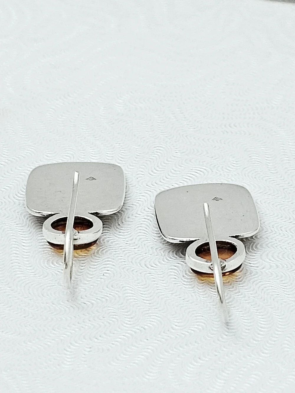 Silpada Rare Sterling Silver Amber Cabochon Rectangular Chevron Earrings W1451